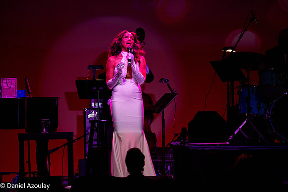 20201219_Deborah_Cox_9C7C3864