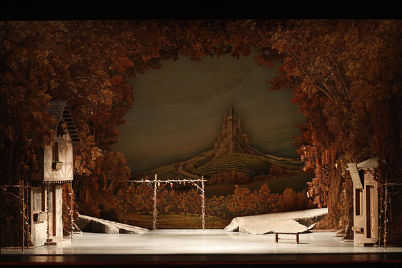 20161020_Giselle_Props_Stage__75A0003