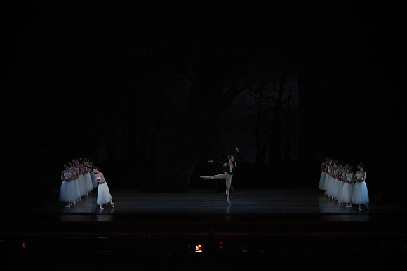 20161020_MCB_Giselle_Act1_DRSH_75A1630