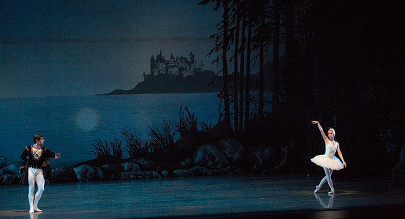 20151025_MCB_Swan_Lake_2Cast_Arsht_IMG_7689-2