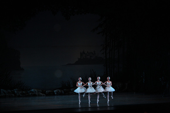20151025_MCB_Swan_Lake_2Cast_Arsht_IMG_0062