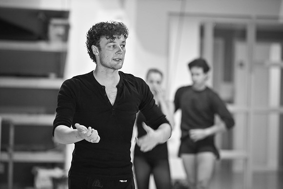 08092011_DG_Rehearsal_MCB_ZV4N7672