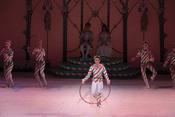 20141229_Nutcracker_WPB_Hoops_CG3P1435