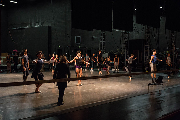 20161022_MCB_Giselle_Company_Clase_Arsht9C7C0016