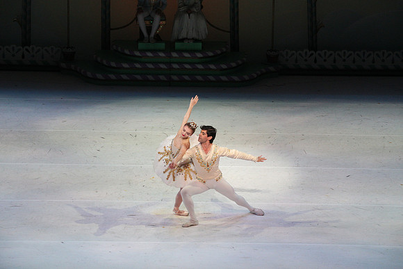 20141229_Nutcracker_WPB_PasDeDeux_CG3P2920