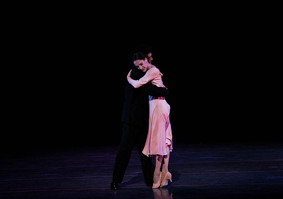 20150108_MCB_9_Sinatra_Dress_Hear_the_Dance_CG3P0275
