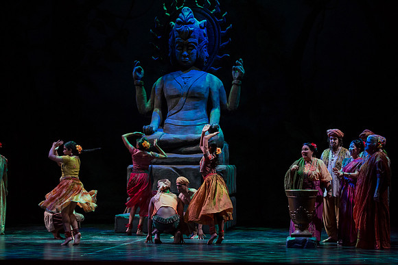 20150226_The_Pearl_Fisher_Act_39C7C2913