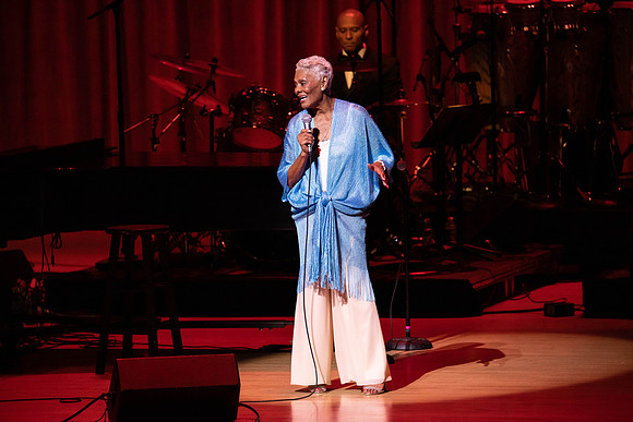 20190706_Dionne_Warwick_MG_0385