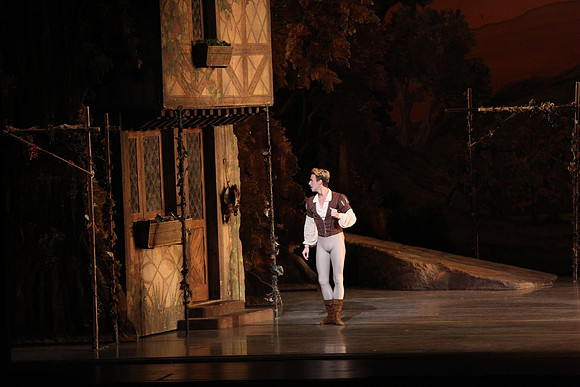 20161020_MCB_Giselle_Act1_DRNN_Arsht_9C7C0120