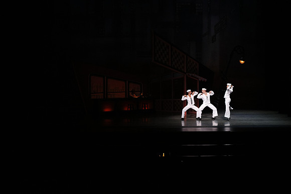 20151022_MCB_Fancy_Free_Warmup_Stage_Arsht_75A5292