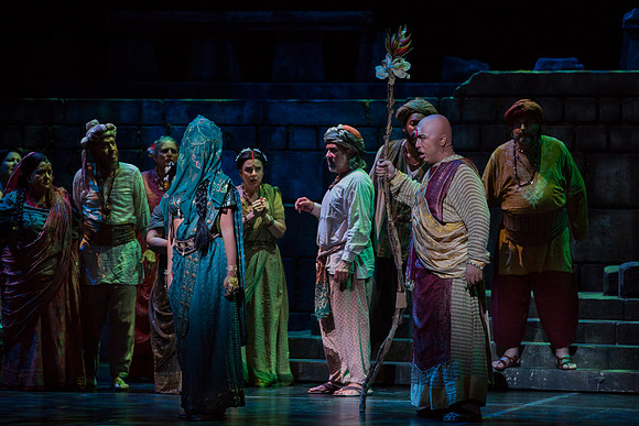20150226_The_Pearl_Fisher_Act_39C7C2277