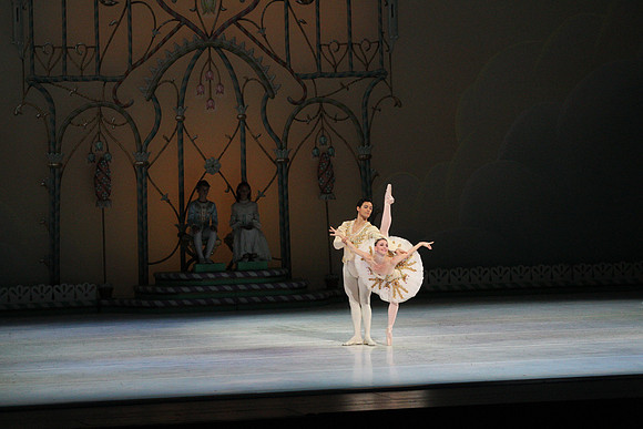 20141223_Nutcracker_ARTC_Pasdedeux_AL1B5781