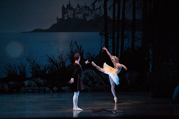 20151022_MCB_Swan_Lake_DR_Arsht_IMG_7703