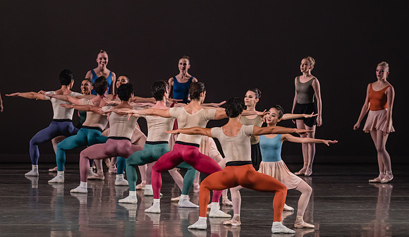 20170113_Glass_Pieces_Akhnaten_PR_MCB_Arsht_73A1753