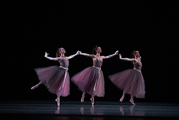 20180405_La Valse_Balanchine_Ravel__73A4175