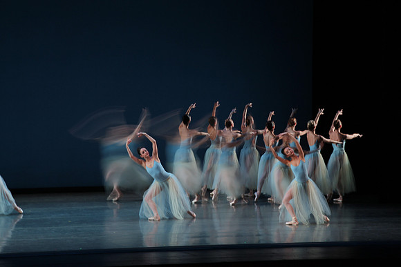 20170113_Seranade_Motion_Blur_PR_9C7C0029