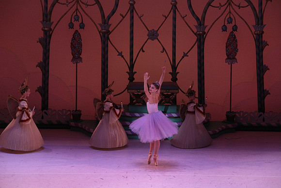 20141229_Nutcracker_WPB_Angels_CG3P0102