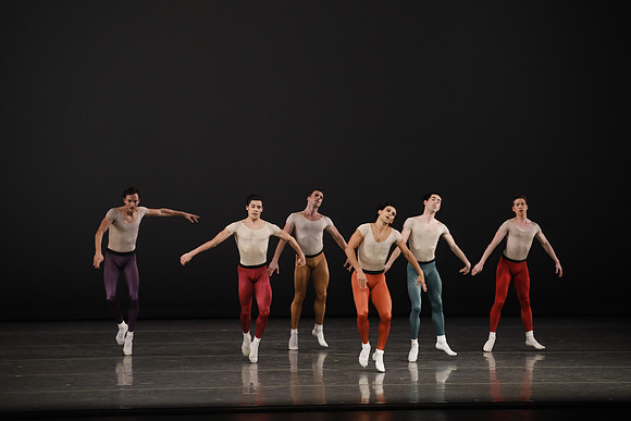 20170113_Glass_Pieces_Akhnaten_PR_MCB_Arsht_73A0791