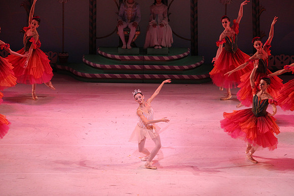 20141229_Nutcracker_WPB_Flowers__CG3P2117