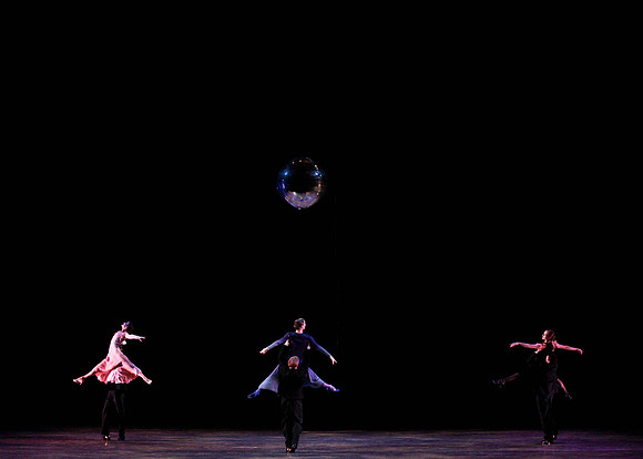 20150108_MCB_9_Sinatra_Dress_Hear_the_Dance_9C7C1658