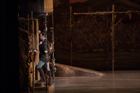 20161022_MCB_Giselle_Act1_2Cast_Tricia_Arsht_Arsht_73A5562