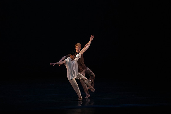 20200112_Symphonic_Dances_2cast_173A3485