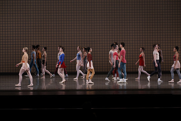 20170113_Glass_Pieces_no Makeup_DR_MCB_Arsht__73A0448