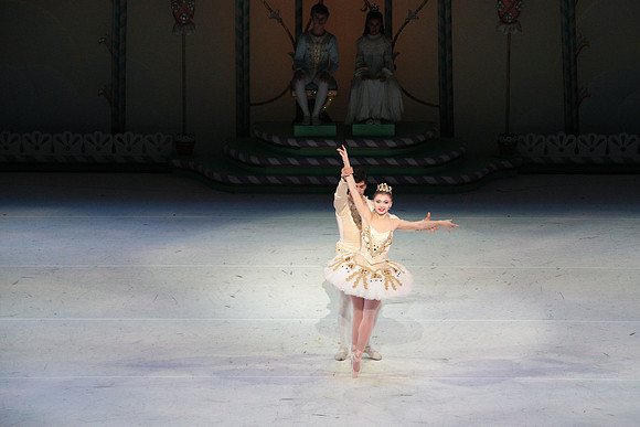 20141229_Nutcracker_WPB_PasDeDeux_CG3P2992