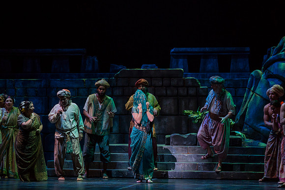 20150226_The_Pearl_Fisher_Act_39C7C2237