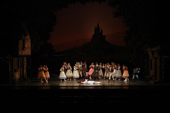 20161020_MCB_Giselle_Act1_DRSH_75A0042