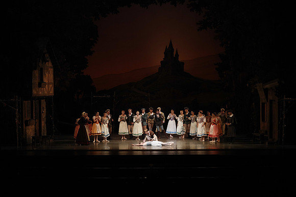 20161020_MCB_Giselle_Act1_DRSH_75A0022