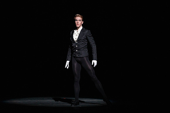 20180405_La Valse_Balanchine_Ravel__73A4816