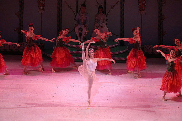 20141229_Nutcracker_WPB_Flowers__CG3P2125