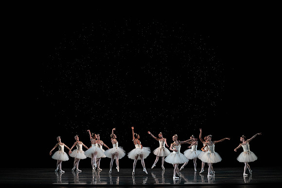 20220317_Dimonds_Dress Rehearsal_DSC1599