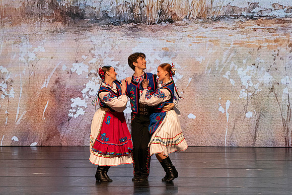 20241026_untitled20241026_6-Zakarpatsky Folk Dance__DSC5450