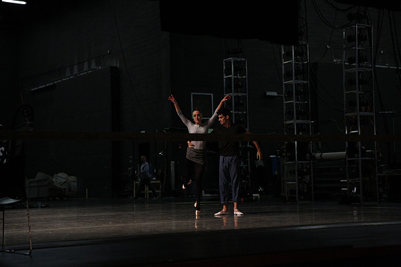 20151025_MCB_Back_Stage_2Cast_Arsht_IMG_7492