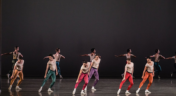 20170113_Glass_Pieces_Akhnaten_PR_MCB_Arsht_73A0965