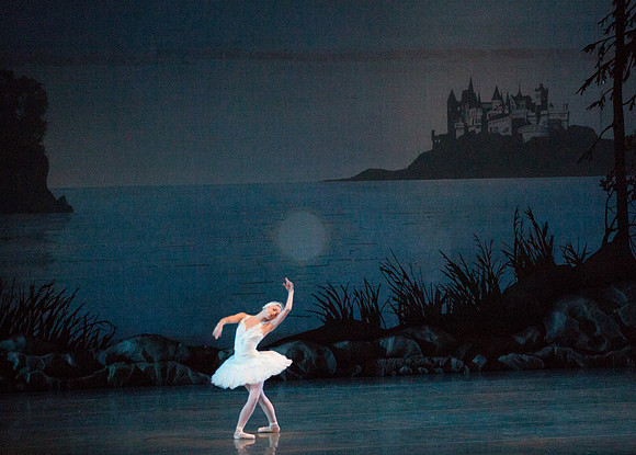 20151025_MCB_Swan_Lake_2Cast_Arsht_IMG_7672