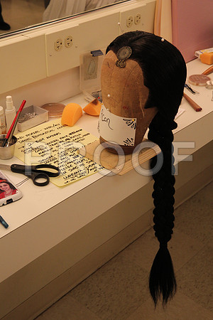 20150226_The_Pearl_Fisher_Backstage_Wigs_9C7C0450