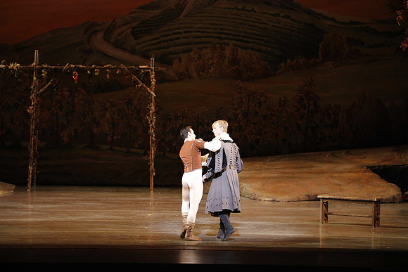 20161020_MCB_Giselle_Act1_2Cast_DR_No Makeup_Arsht_75A0099