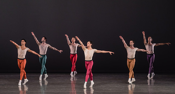 20170113_Glass_Pieces_Akhnaten_PR_MCB_Arsht_73A0870