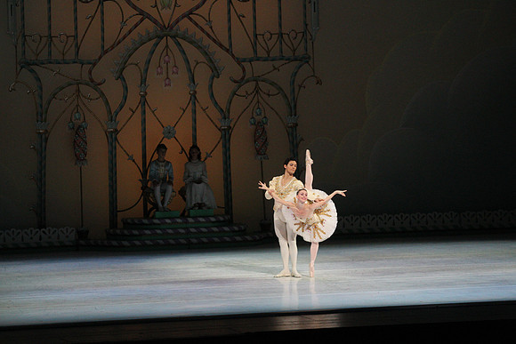 20141223_Nutcracker_ARTC_Pasdedeux_AL1B5783