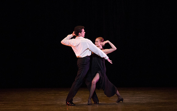 20150108_MCB_9_Sinatra_Dress_Hear_the_Dance_9C7C1206