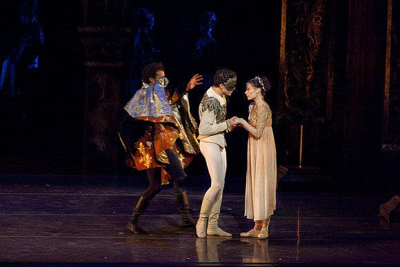 5029_DG_Miami_City_Ballet_Romeo_and_Juliet_Broward_center_2011_MG_5150-3