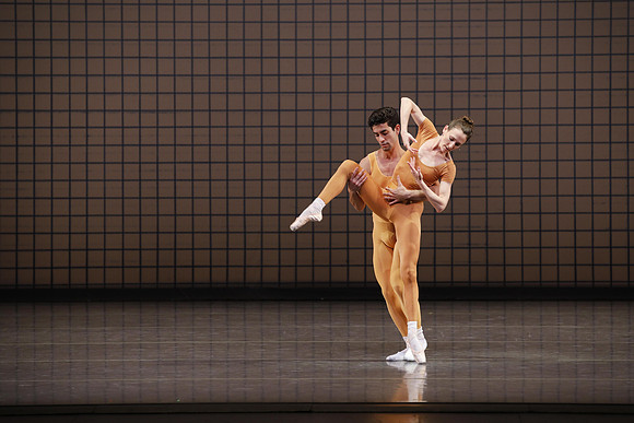 20170113_Glass_Pieces_no Makeup_DR_MCB_Arsht__73A0366