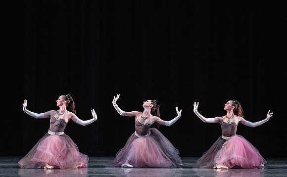 20180405_La Valse_Balanchine_Ravel__73A4205