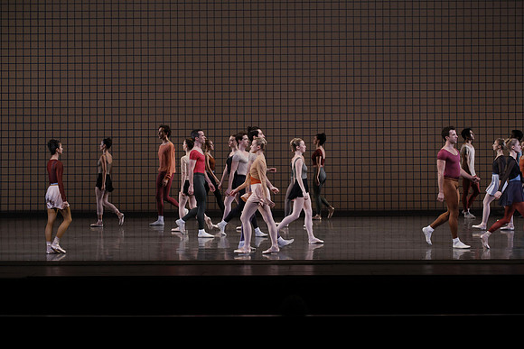 20170113_Glass_Pieces_no Makeup_DR_MCB_Arsht__73A0394