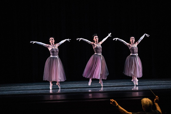 20180405_La Valse_Balanchine_Ravel__73A4150