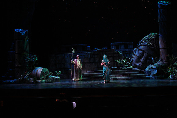 20150226_The_Pearl_Fisher_Act_39C7C1631