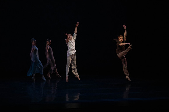 20200112_Symphonic_Dances_2cast_173A3494